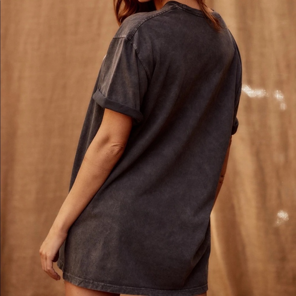 Black Tee T-Shirt Top Dress World Tour Since 1984 Graphic Vintage Mineral Wash - Picture 5 of 7
